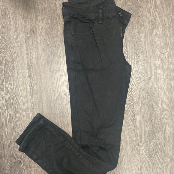 American Eagle Ripped Jeans
